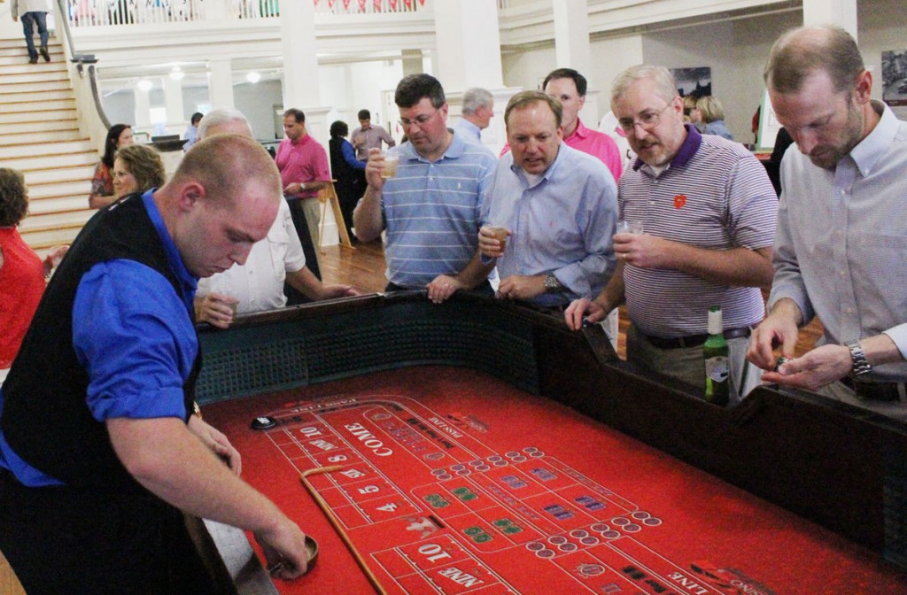 Inaugural casino night fundraiser hosted by Florence Kiwanis Club