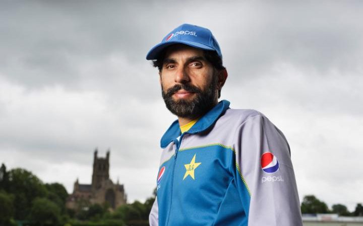 Misba-ul-Haq Pakistan cricket player pleads to bring back international cricket