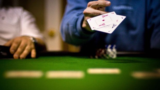 Benefits of enjoying online Poker